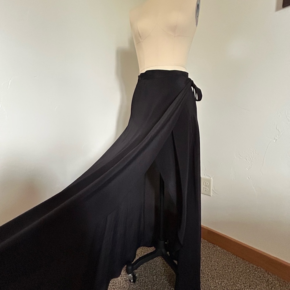 Reformation Nessy Black Wrap Skirt in Size M